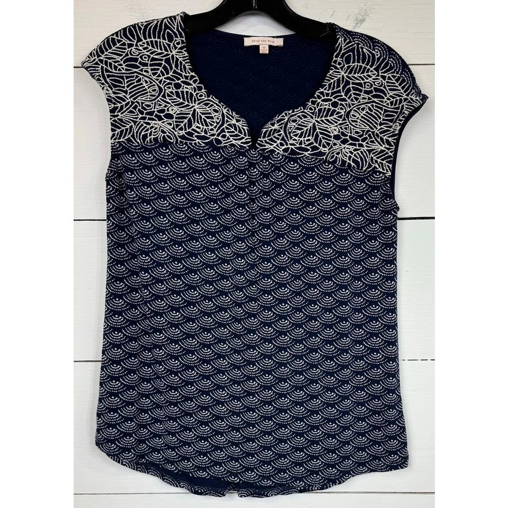 Skies Are Blue Sleeveless Blue Blouse Women's Size Medium